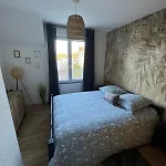 Escapade Romantique- Vue Port Et Balcon Ensoleille Apartament