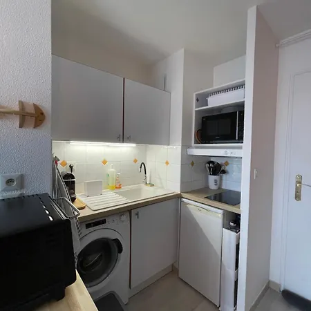 Escapade Romantique- Vue Port Et Balcon Ensoleille Apartamento *