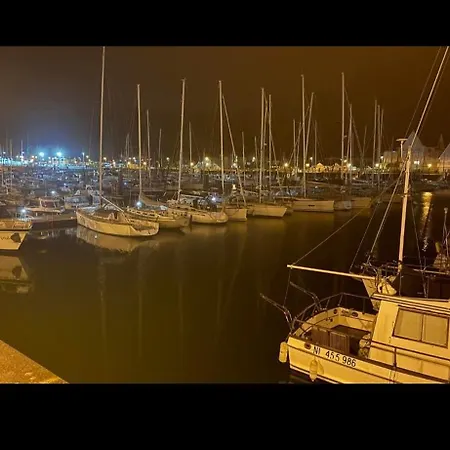 Escapade Romantique- Vue Port Et Balcon Ensoleille Daire *